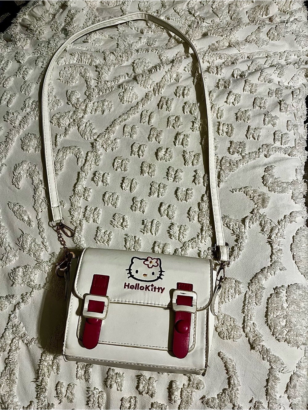 Mini Hello Kitty Crossbody Bag White & Red Sanrio Satchel Messenger Purse